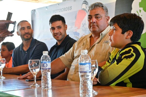 Etiquetas: Minicross, motocross