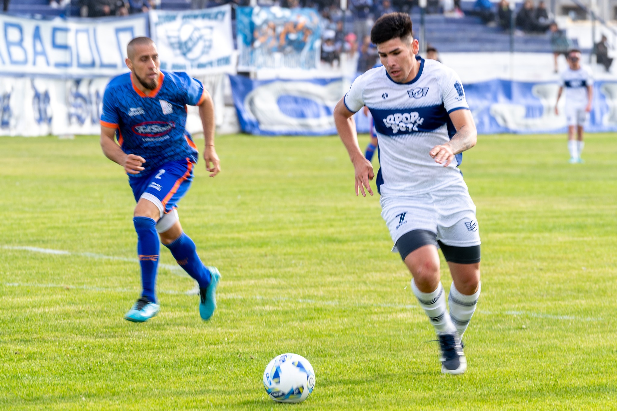 Duelo de comodorenses en la Semifinal del Regional Amateur: Newbery- CAI juegan el partido de Ida