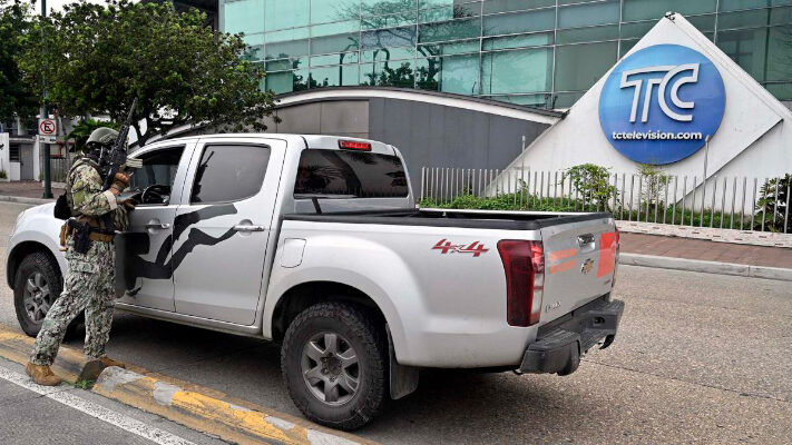 DANIEL NOBOA, Ecuador, Fuerzas Armadas, Narcotráfico, terrorismo