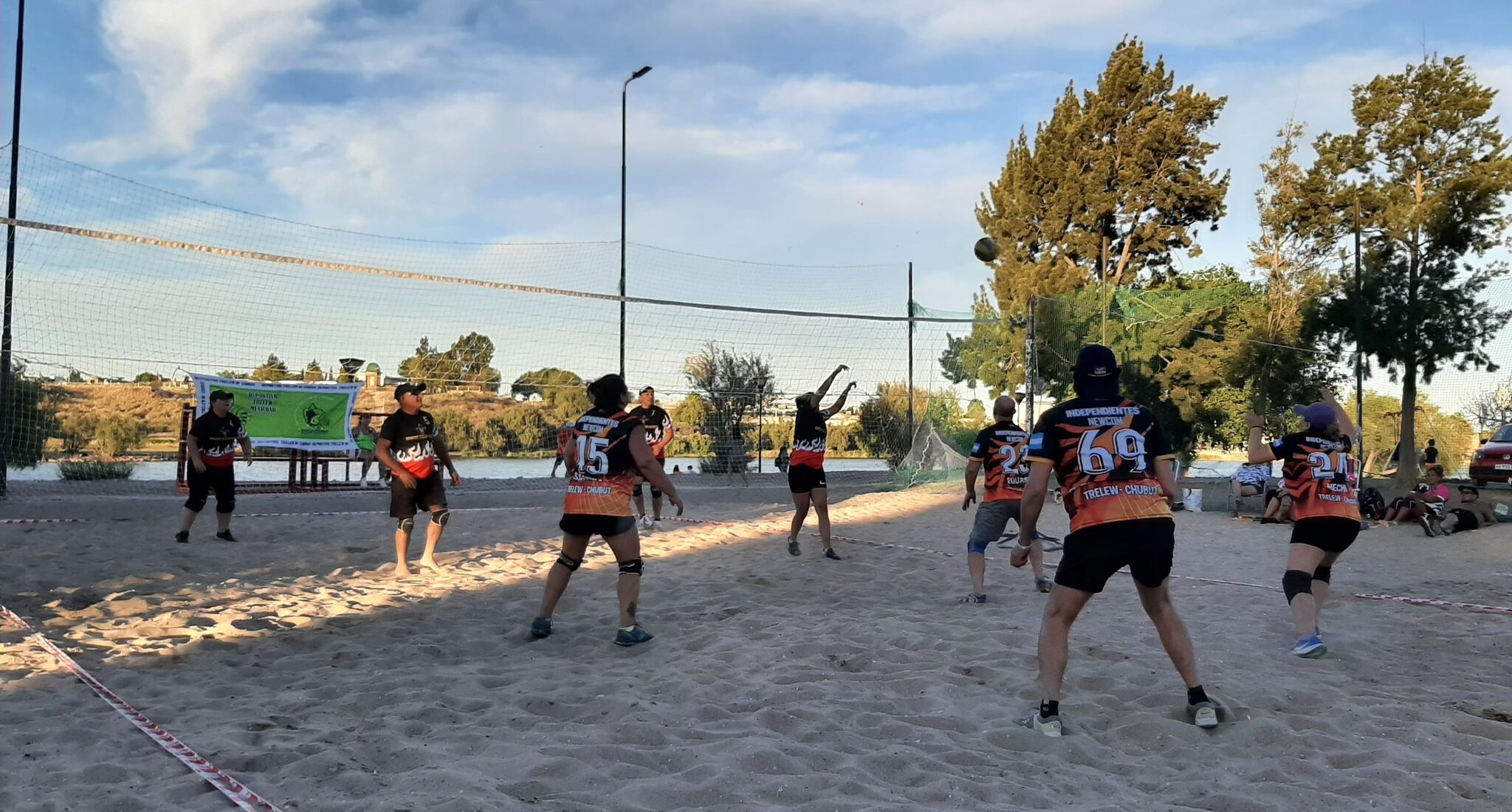 El newcom en modalidad beach contó con más de 200 jugadores participantes