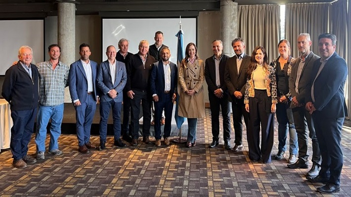 Victoria Villarruel se reunió con empresarios patagónicos