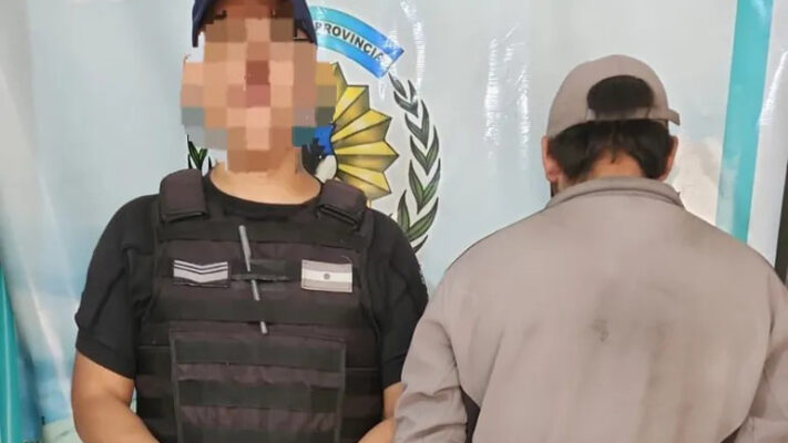 Comodoro Rivadavia, detenido, pedido de captura, policía