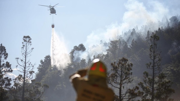 Arde Los Alerces: Según el último parte, ya se quemaron 65 hectáreas de bosque nativo