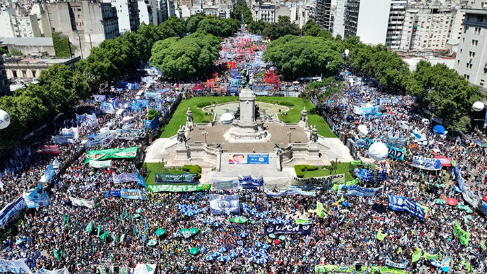 CGT, Extorsión, ministerio de Capital Humano, movilización, organizaciones sociales, Sandra Pettovello