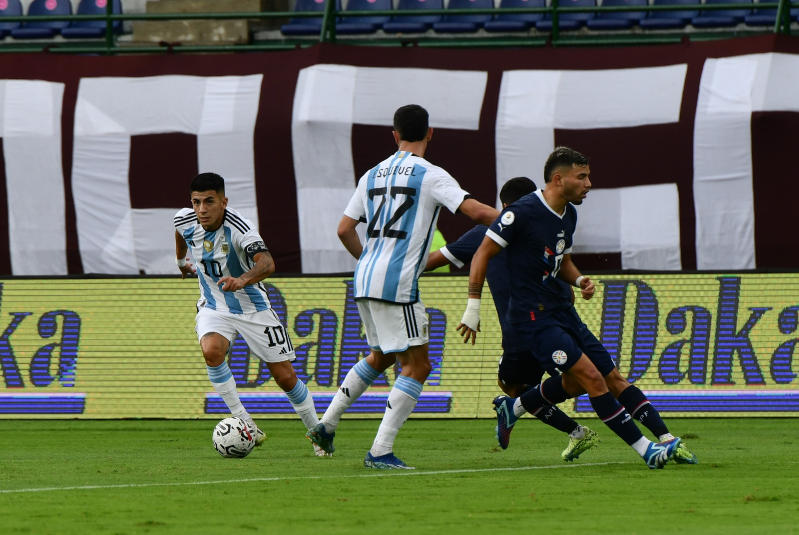 Argentina logró empatar ante Paraguay y sigue en busca de clasificar a París 2024