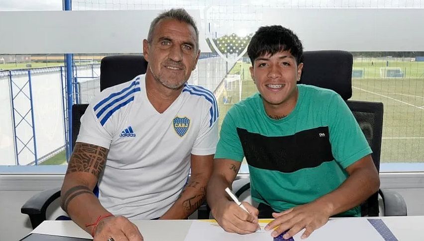 Juan Cruz Payal, de Esquel a brillar en la Reserva de Boca Juniors