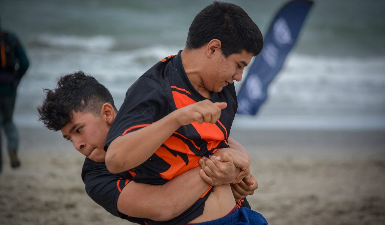 Exitoso Abierto de “Beach Wrestling”