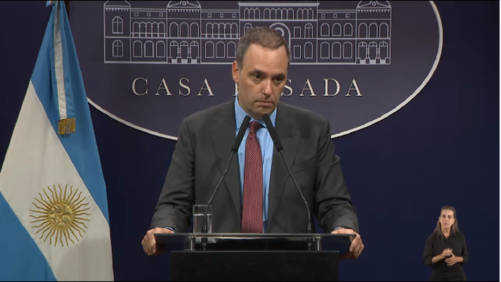 MANUEL ADORNI, vocero presidencial