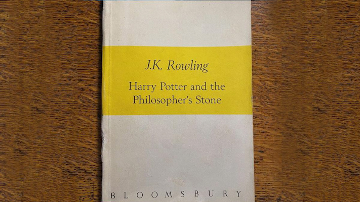 Una primera edición de «Harry Potter y la Piedra Filosofal» fue vendida por 16.880 euros