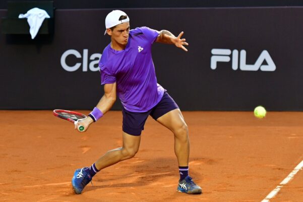 Polvo de ladrillo, Roland Garros, Tenis