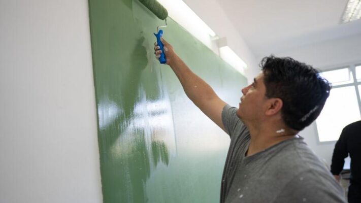 "AGARRÁ LA BROCHA", CLAUDIO VIDAL, escuelas, Gabinete Provincial, Santa Cruz