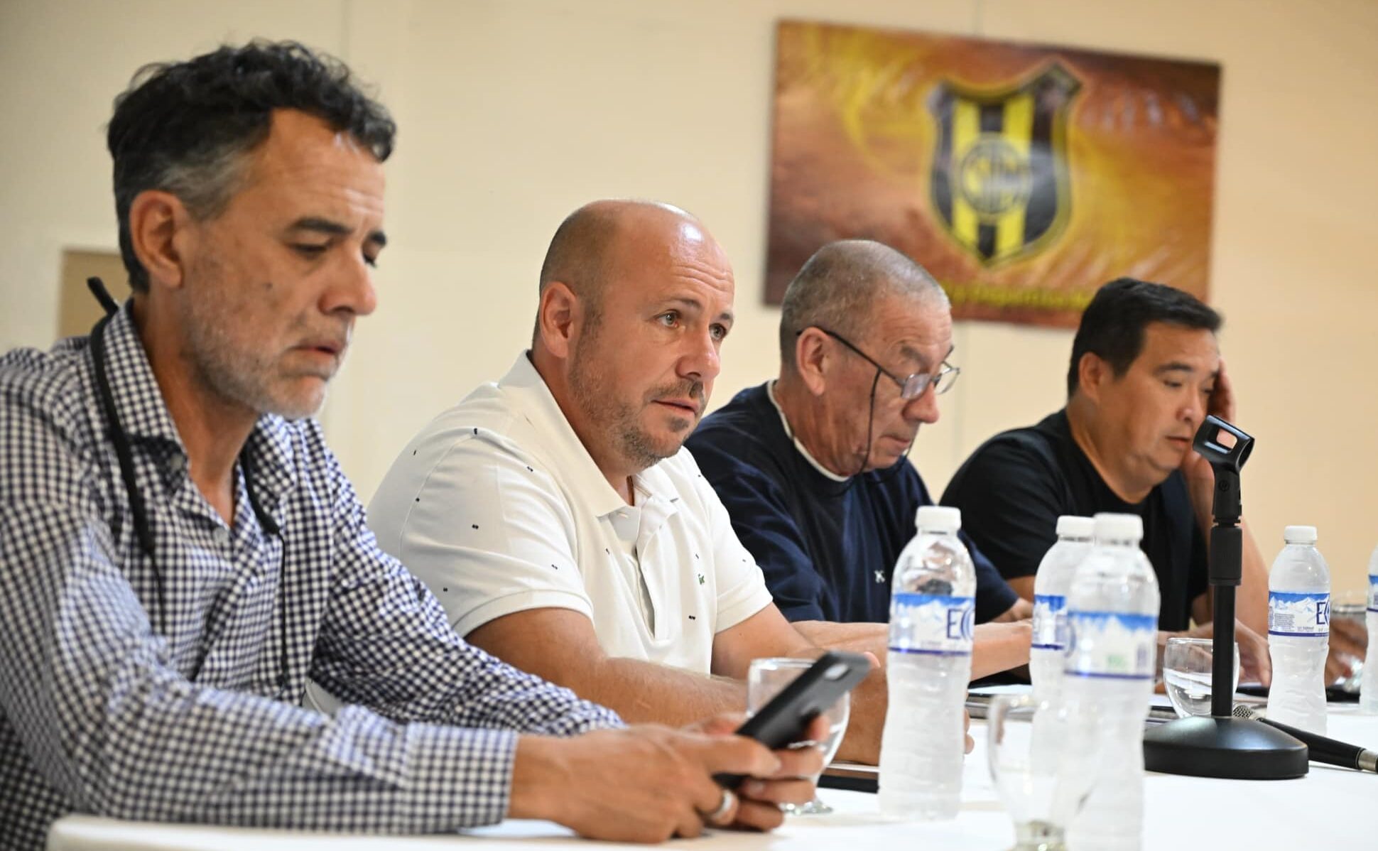 El Deportivo Madryn realizó su Asamblea en la que incluyó nombramientos y reconocimientos