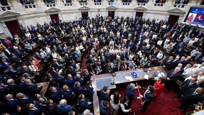 Milei inaugura por primera vez las sesiones ordinarias