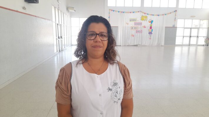 La Escuela 222 espera desde el 2018 por mobiliario completo para dos aulas
