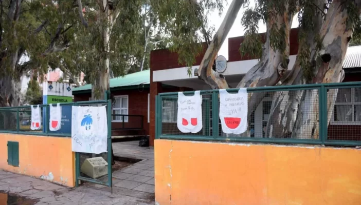 410, Jardín, Madryn, robo