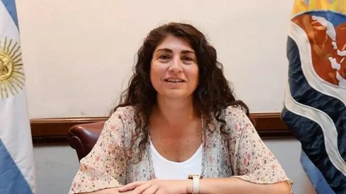 Ianni exigió información sobre el traspaso de una base de datos pública a los privados