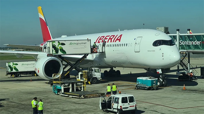 Iberia tendrá tres vuelos diarios entre Buenos Aires y Madrid