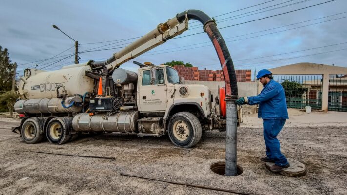 Servicoop realizó tareas de mantenimiento sobre el sistema cloacal en zona norte