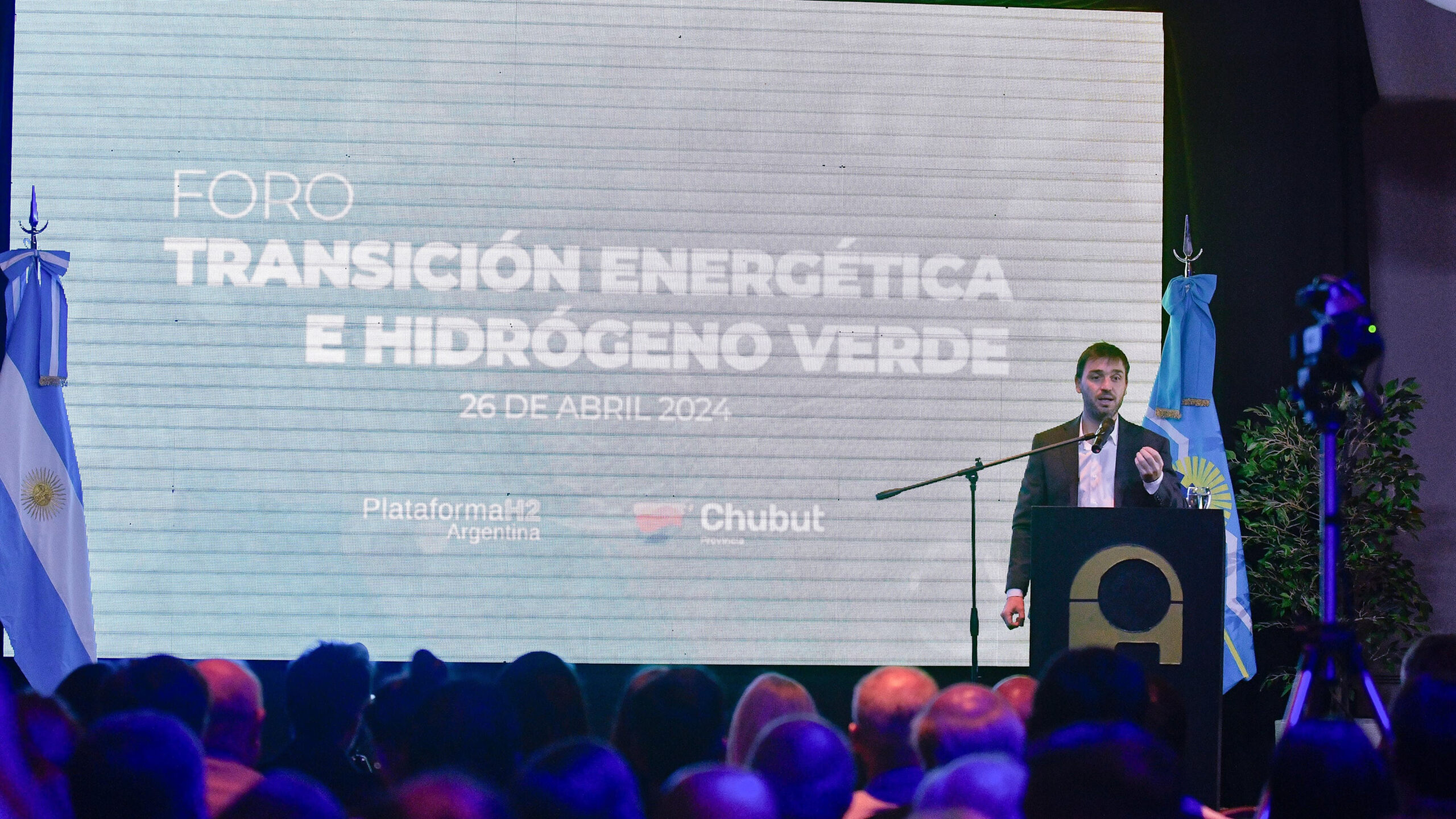 Torres afirma que Chubut será «protagonista» en inversiones en energía verde