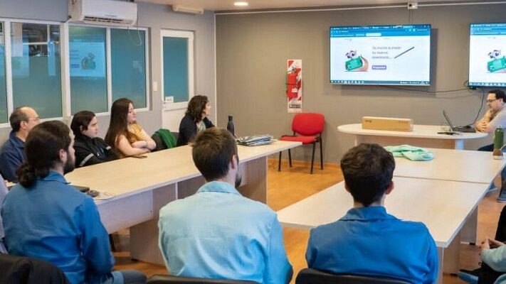 Tierra del Fuego apuesta a capacitar a los niños en programación y electrónica