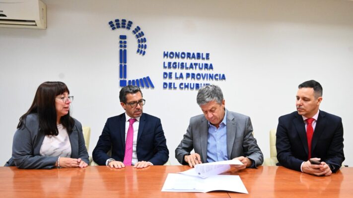 Carmano, chubut, Legislatura, Menna, oficina anticorrupción