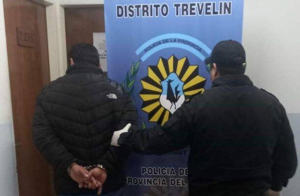 BORRACHO, Cuchillo, Hospital, Trevelin