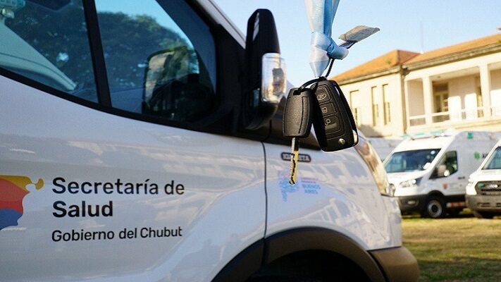 Chubut recibió 15 ambulancias de Provincia de Buenos Aires