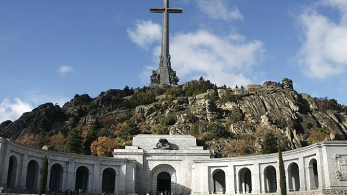 España, Francisco Franco, Valle de los Caídos