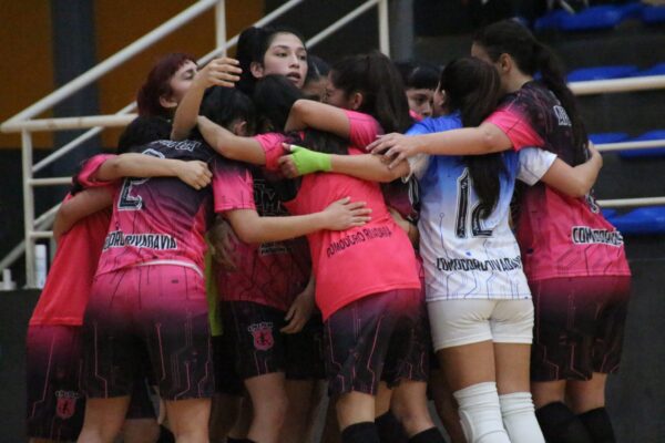 La Selección Femenina de Futsal de Comodoro Rivadavia, juega las Semifinales del Torneo Argentino