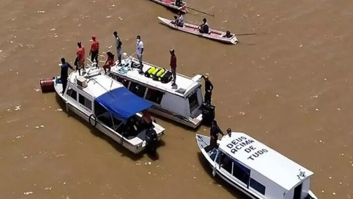 AMAZONAS, Brasil, naufragio