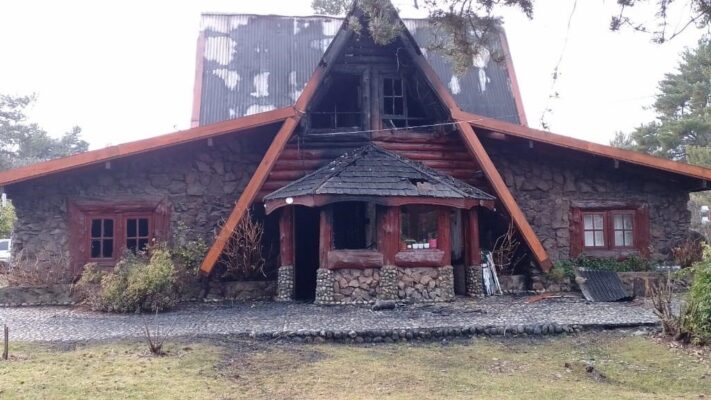 complejo turístico, incendio, Lago Puelo