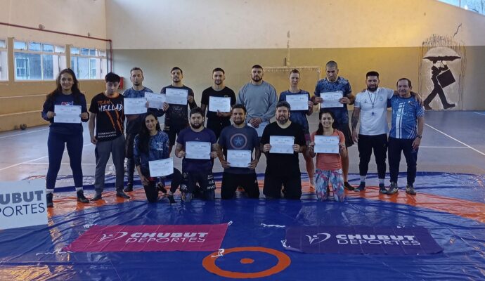 Etiquetas: capacitación, LUCHA OLÍMPICA