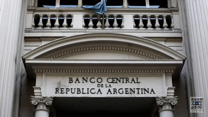 El Banco Central flexibilizó normas para favorecer el blanqueo de capitales