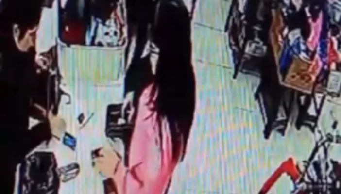 Procesaron a una mujer por gastar 1 millón de pesos con una tarjeta que encontró en la calle
