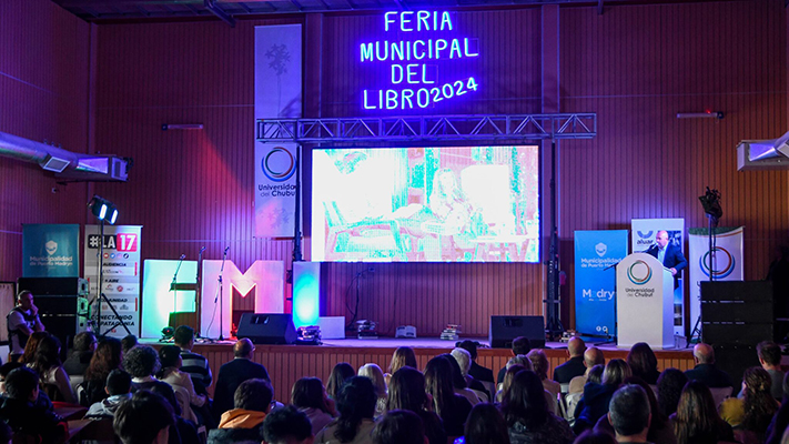 Comenzó la nueva edición de la Feria del Libro de Madryn
