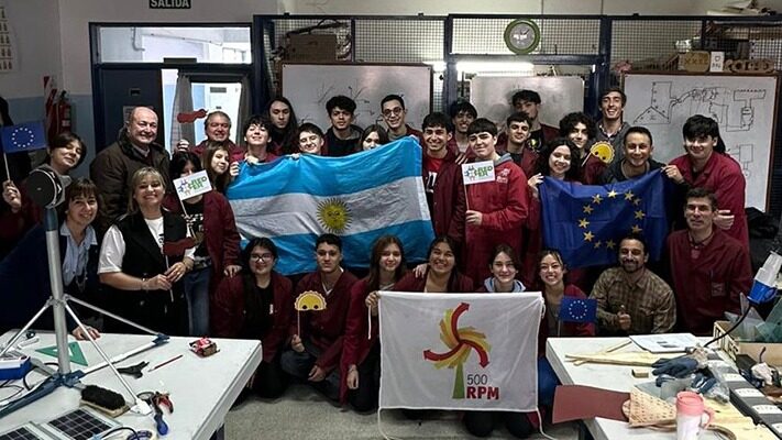 aerogenerador, Escuela Técnica N° 733, Fundación 500RPM, Gaiman, RedER Chubut, transición energética