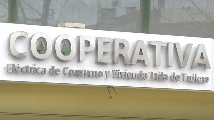 Cooperativa Eléctrica de Trelew, Hugo Sastre, intervención