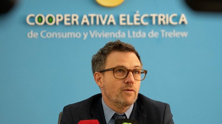 Cooperativa Eléctrica de Trelew, Hugo Sastre