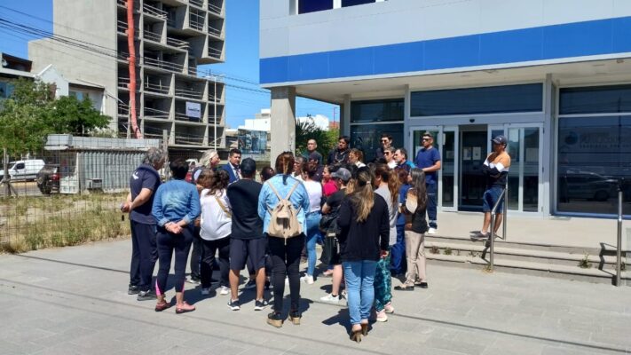 Audiencia suspendida en el caso de pagarés falsos que afecta a cientos de familias en Puerto Madryn
