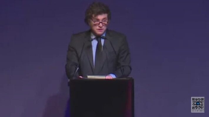 Javier Milei, juan bautista alberdi, milei, premio, Tucumán