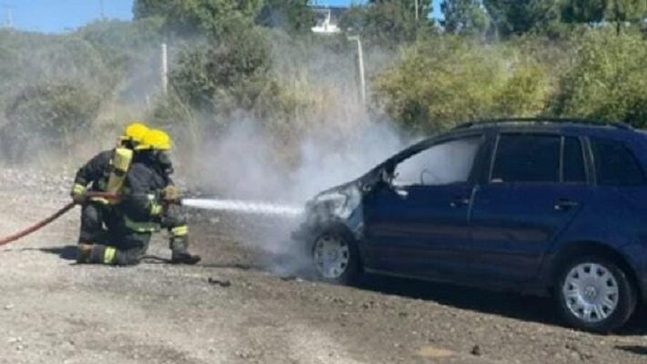 incendio, Trevelin, vehículo