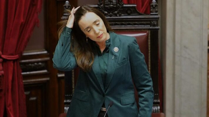 Etiquetas: victoria villarruel