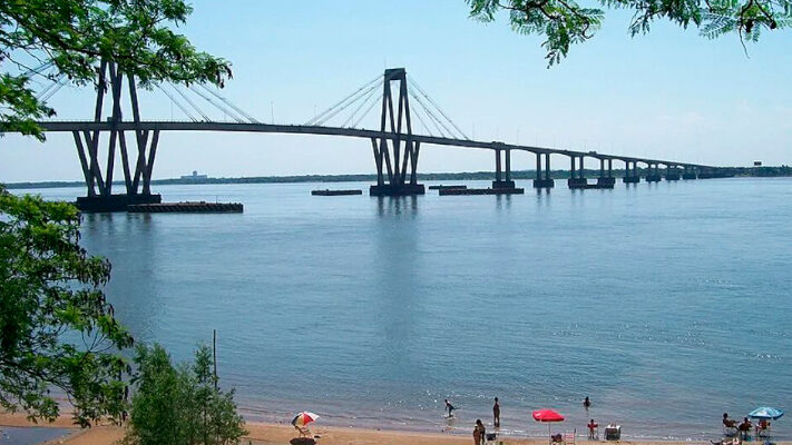Corrientes, Javier Milei, obra pública, puente interprovincial, rio parana