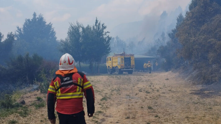 brigadistas, epuyén, incendio forestal