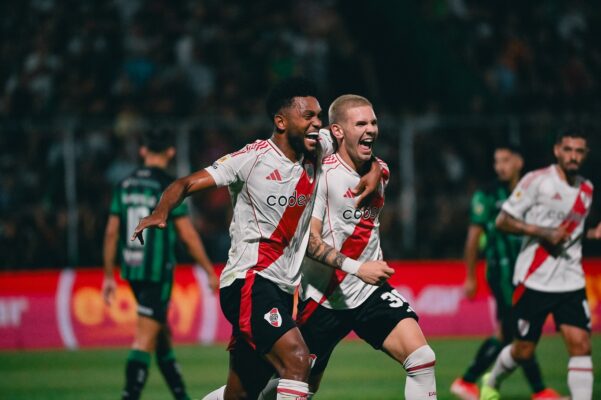 Fútbol; Liga Profesional, River Plate