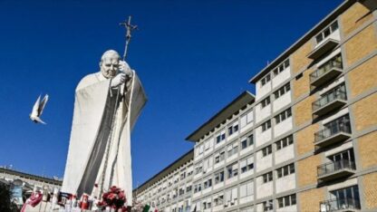El estado de salud del Papa sigue siendo «complejo»