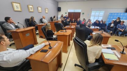 Audiencia pública, cesion tierras, Madryn, PMRC, Rugby