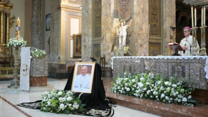 Misa por el Papa en la Catedral Metropolitana
