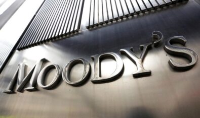 La agencia Moody’s mejoró la calificación de la Argentina