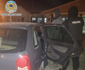 autos, Comodoro Rivadavia, policías, ruedas